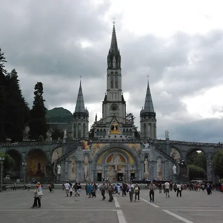 Acropolis - Hotel 3*