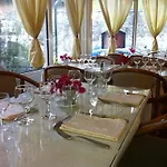 酒店 Acropolis - 3*