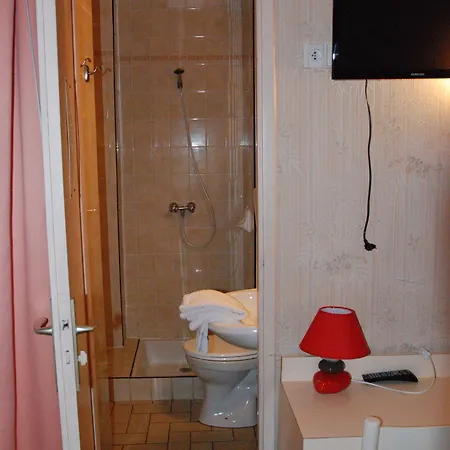 Otel Acropolis - Lourdes