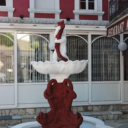 Acropolis - 3* Lourdes