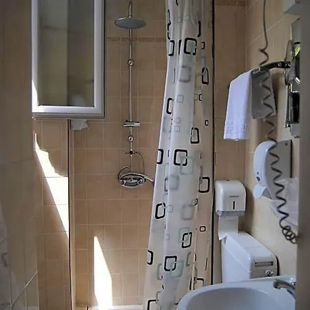 Acropolis - Hotel 3*