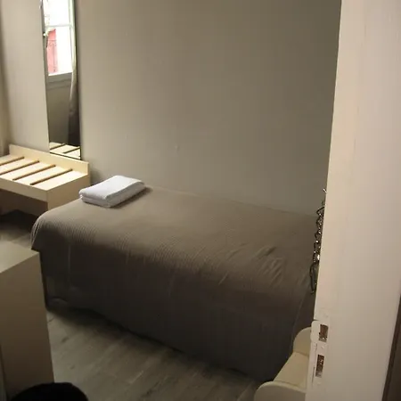 Acropolis - Szálloda 3*