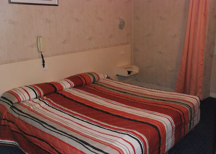 Acropolis - Hotel Lourdes