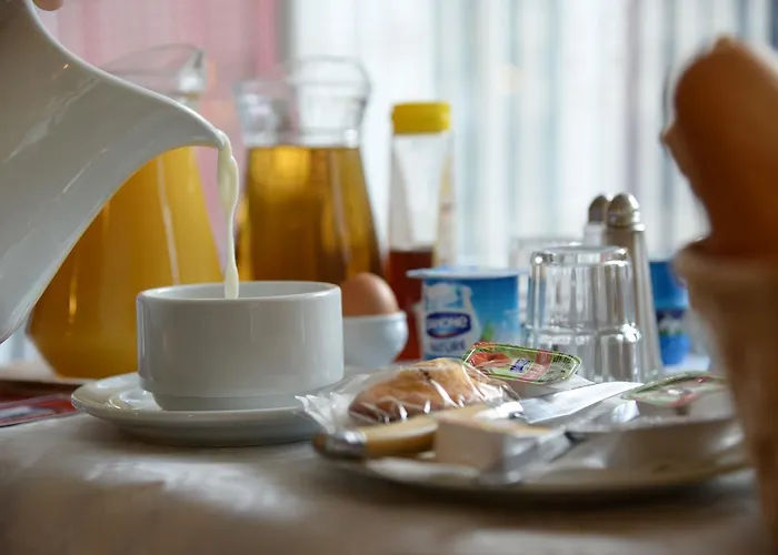 Acropolis - Hotel Lourdes