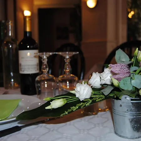 Hotell Acropolis - 3*